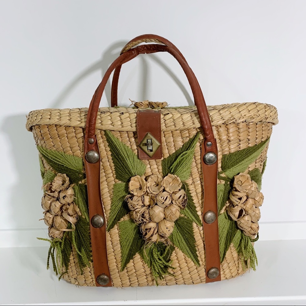 Vintage Floral Woven Textured Basket with Handles